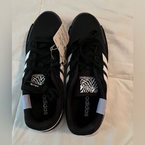 Adidas Women’s Retrorun Shoes